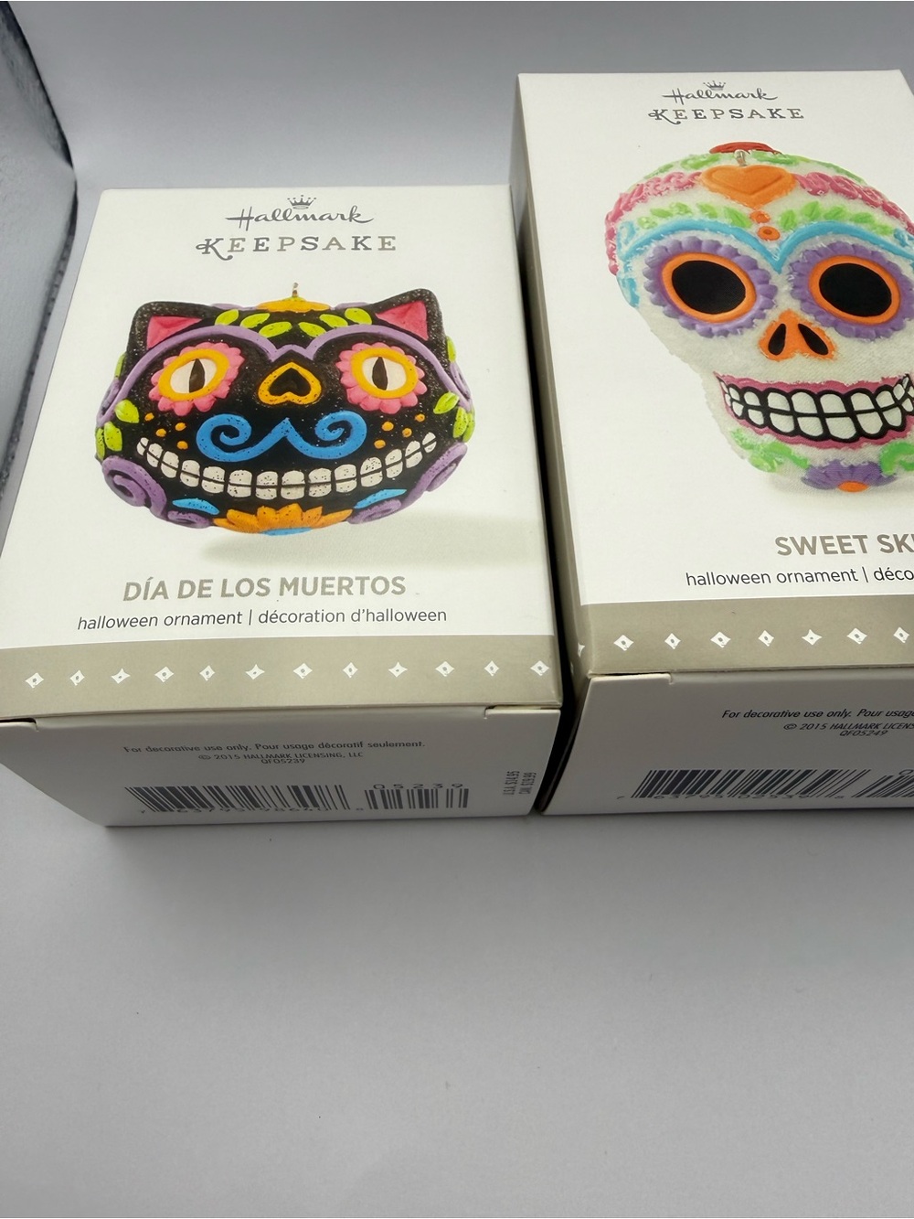 3 Hallmark Keepsake Ornaments Dia De Los Muertos Sugar Skull Cat Halloween - Picture 2 of 3